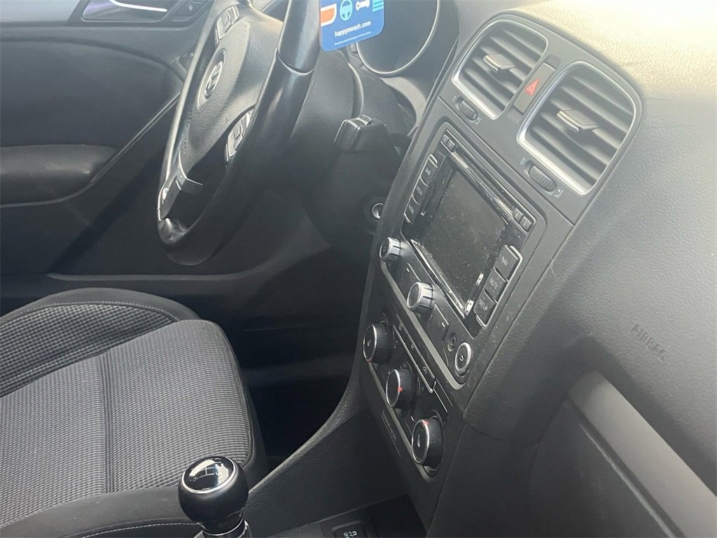 Used 2012 Volkswagen Golf TDI image 5