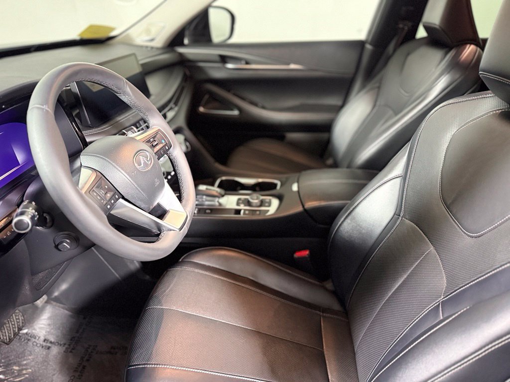 Used 2023 INFINITI QX60 Luxe w/ Performance Audio Package AWD/4WD image 19