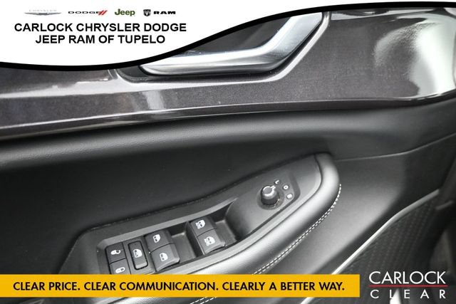 Used 2022 Jeep Grand Cherokee L Laredo w/ Luxury Tech Group I AWD/4WD image 12