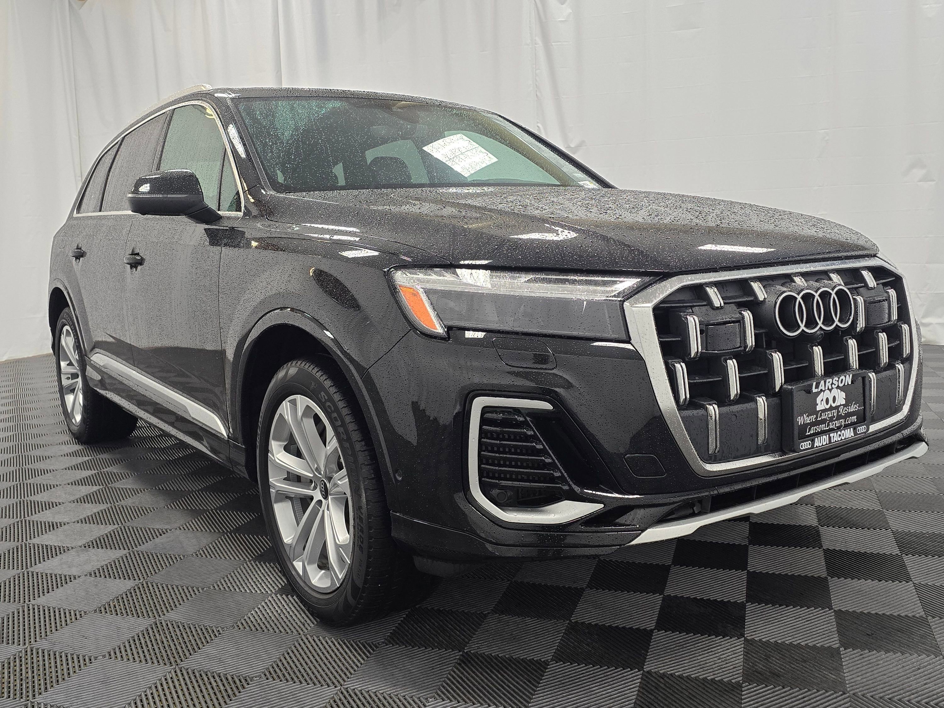 Used 2025 Audi Q7 3.0T Premium Plus image 8