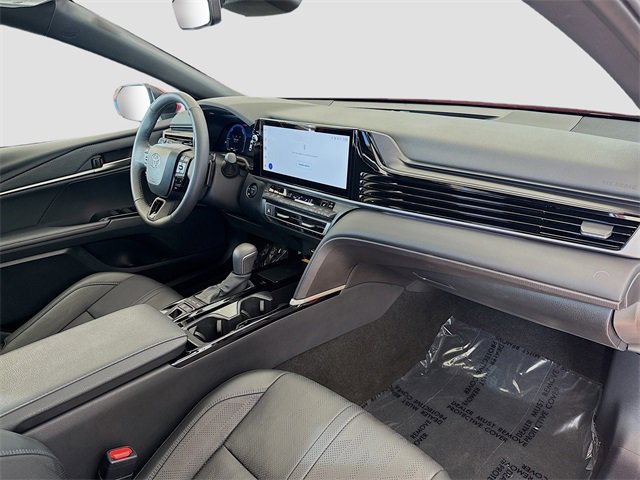 Used 2025 Toyota Camry XSE image 32