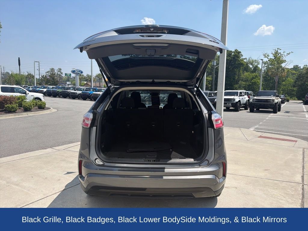 Certified 2023 Ford Edge SE w/ Black Appearance Package AWD/4WD image 7