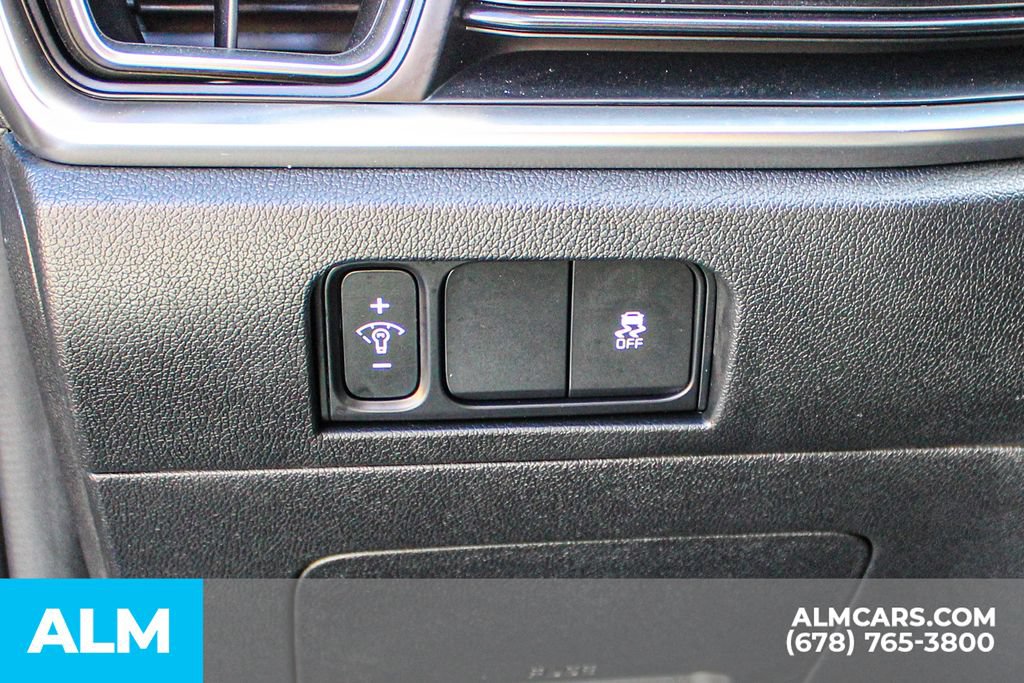 Used 2025 Kia Sorento S FWD image 31