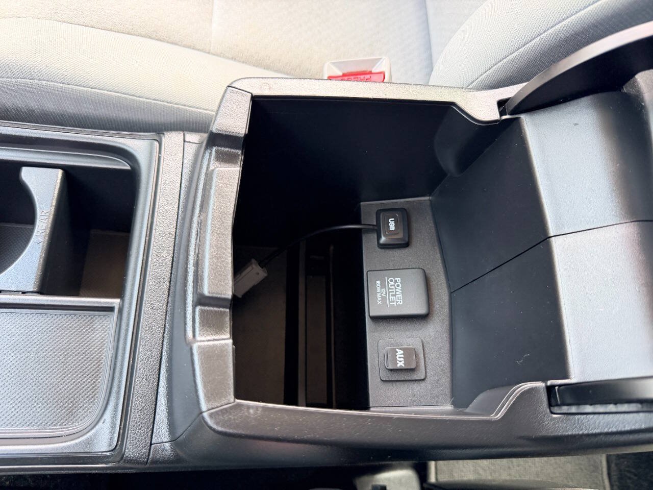 Used 2015 Honda CR-V LX image 50