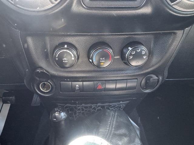 Used 2013 Jeep Wrangler Unlimited Sport image 31