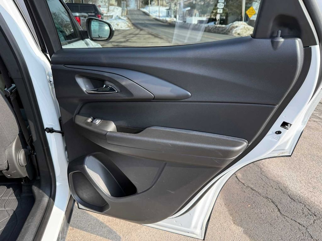 Used 2026 Chevrolet TrailBlazer LT w/ Convenience Package image 31