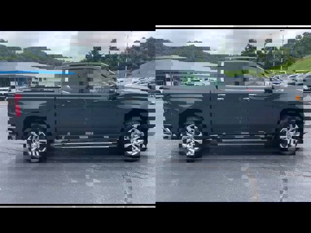 New 2026 Chevrolet Silverado 1500 LTZ w/ LTZ Premium Package image 9