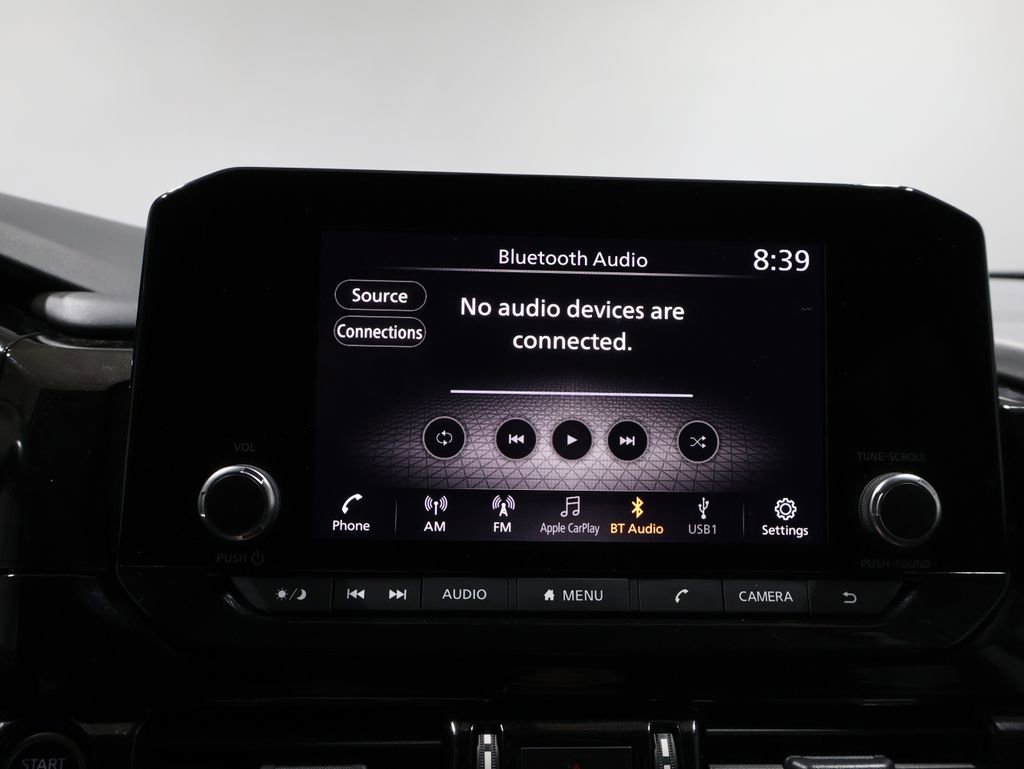 Used 2024 Nissan Pathfinder SV image 24