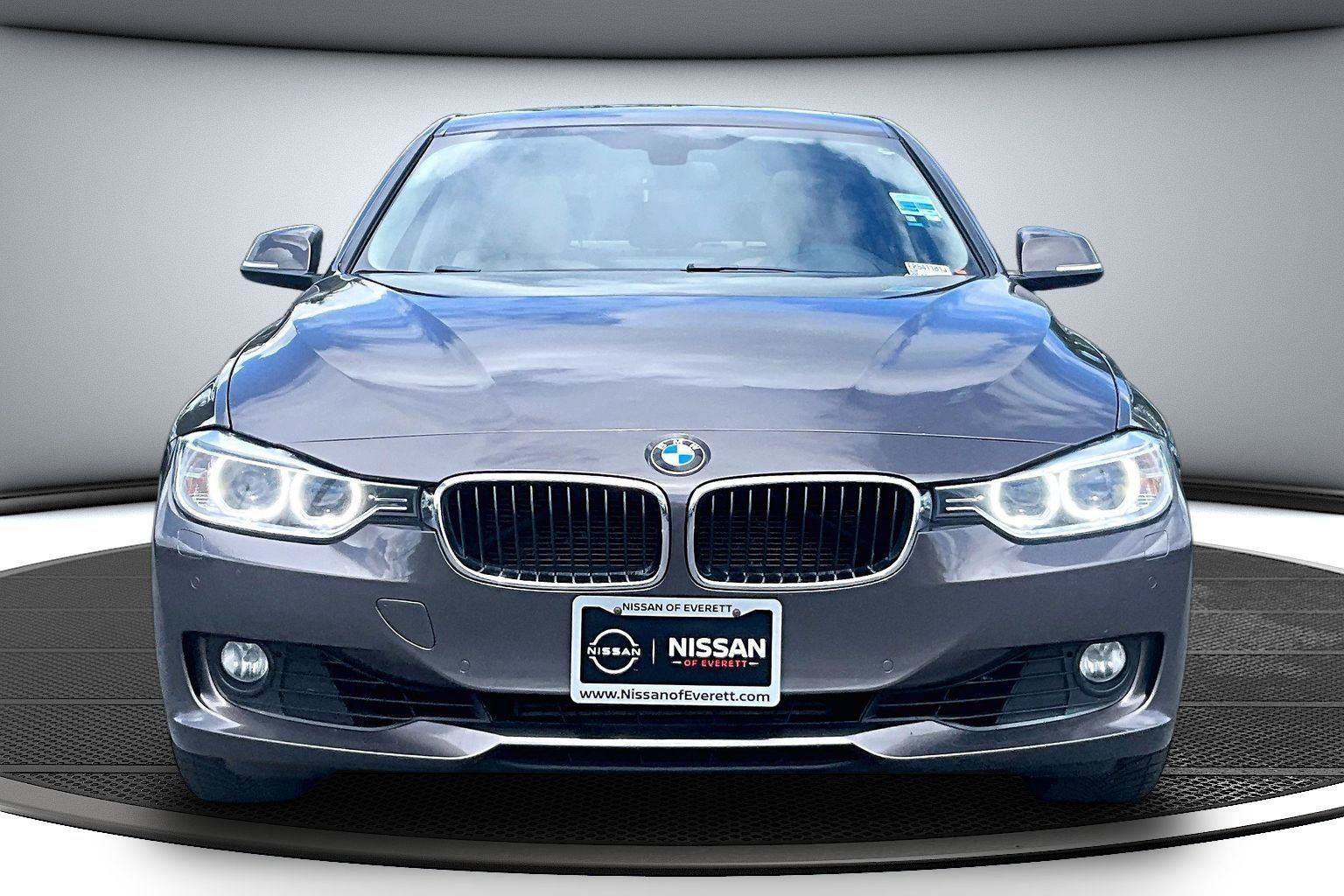 Used 2014 BMW 328i xDrive Sedan AWD/4WD image 2