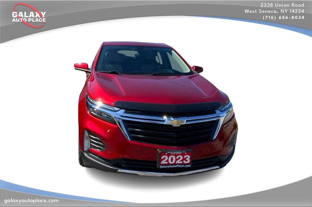 Used 2023 Chevrolet Equinox LT AWD/4WD image 3