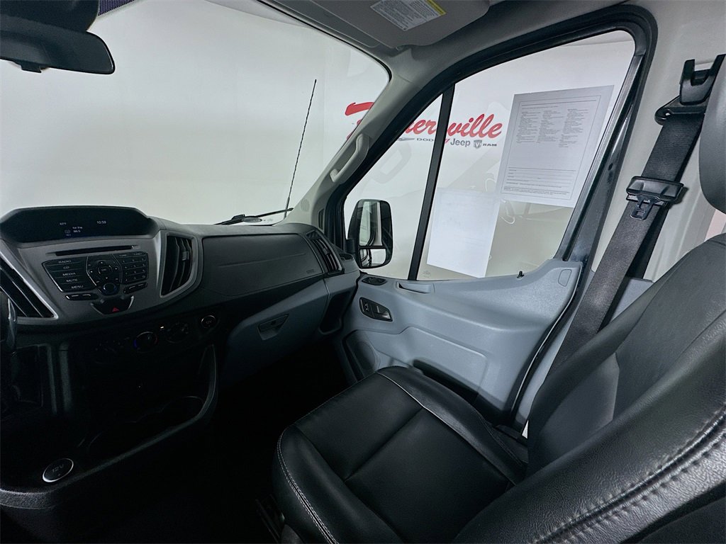 Used 2019 Ford Transit 350 XLT image 11
