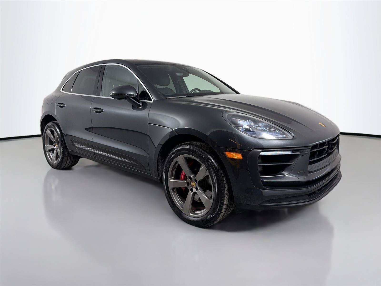 Certified 2023 Porsche Macan S AWD/4WD image 9
