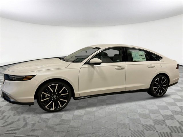 New 2025 Honda Accord Touring image 3