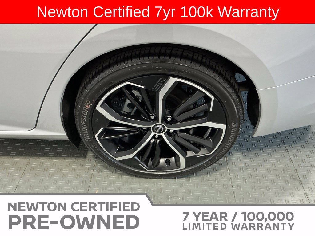 Used 2025 Nissan Altima 2.5 SR FWD image 38