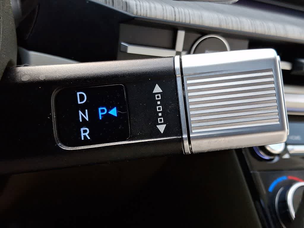 Used 2025 Hyundai Santa Fe Calligraphy AWD/4WD image 15