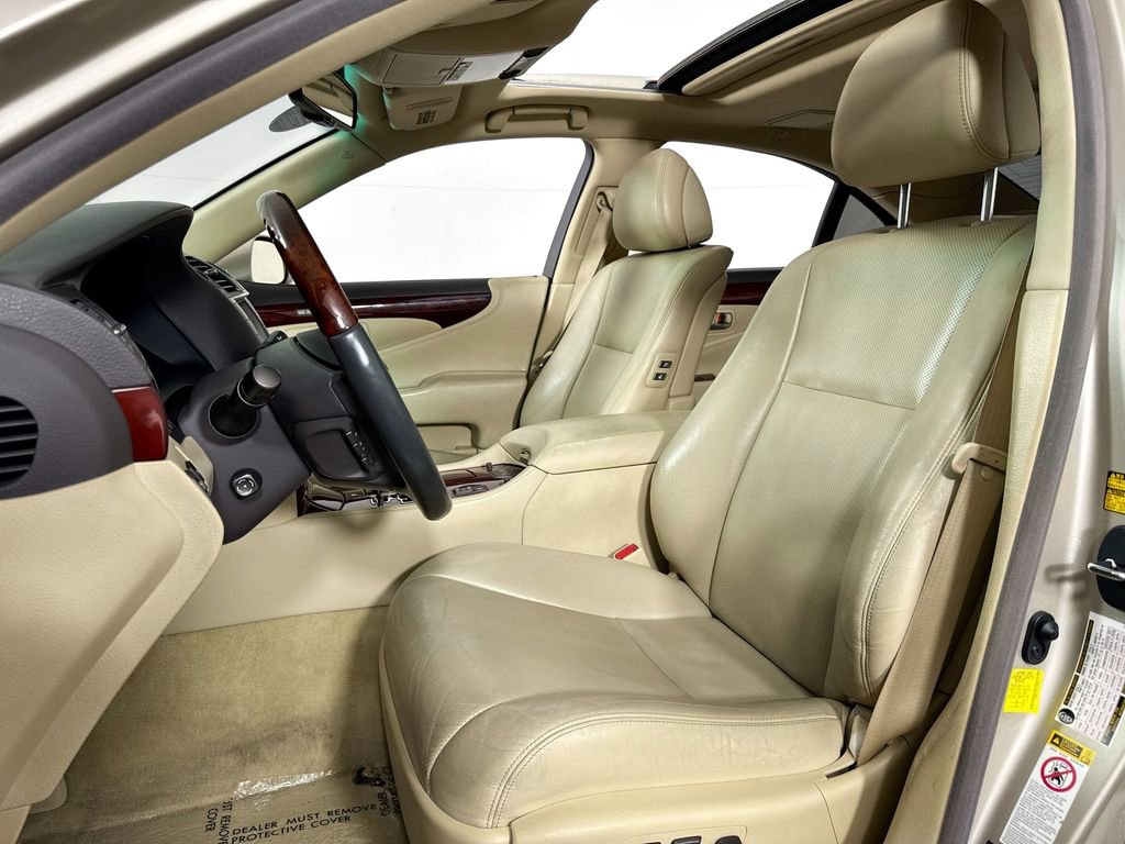 Used 2012 Lexus LS 460 image 26