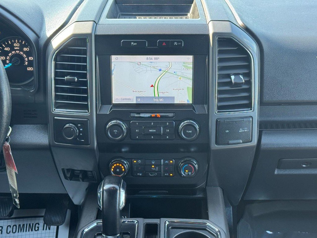 Used 2020 Ford F150 XLT w/ Equipment Group 302A Luxury AWD/4WD image 16