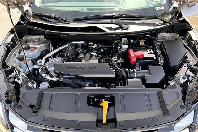 New 2026 Nissan Rogue Platinum image 8