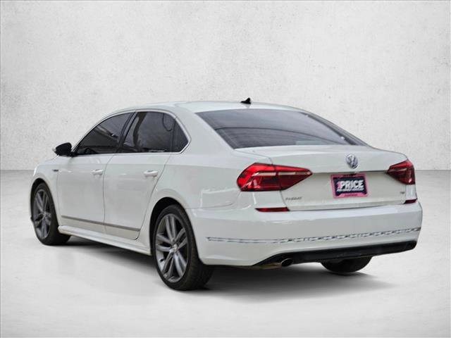 Used 2017 Volkswagen Passat 1.8T R-Line image 6