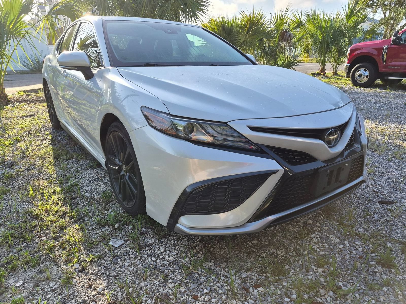 Used 2021 Toyota Camry XSE w/ Blackout Package (TMS) FWD image 3