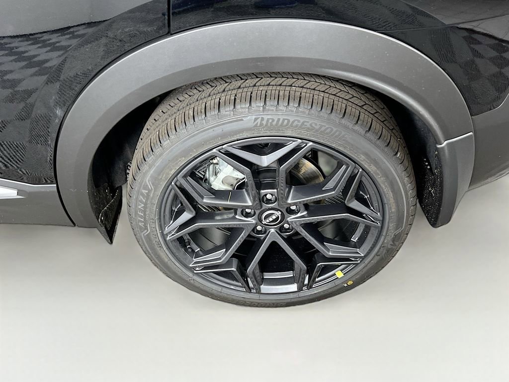 New 2026 Nissan Kicks SR w/ SR Premium Package AWD/4WD image 21