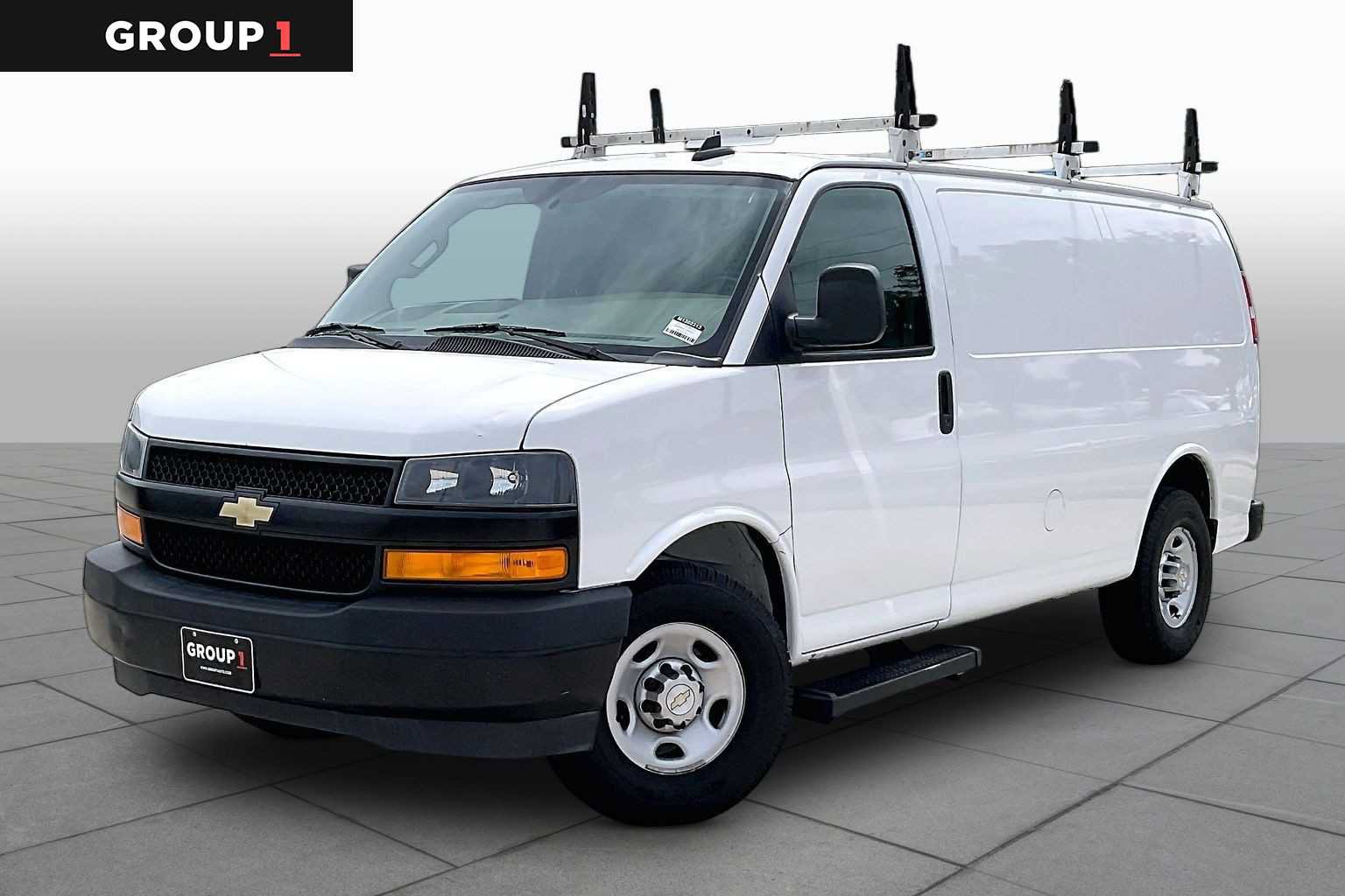 Used 2021 Chevrolet Express 2500 w/ Driver Convenience Package RWD image 1