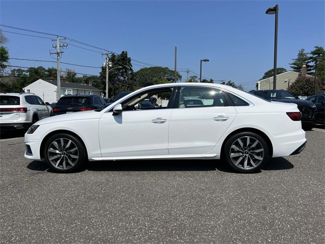 Used 2023 Audi A4 2.0T Premium w/ Convenience Package image 2