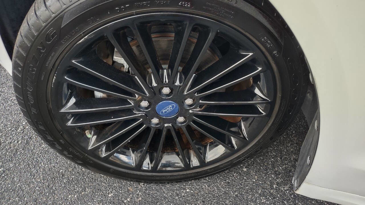 Used 2016 Ford Fusion SE w/ Equipment Group 202A image 39
