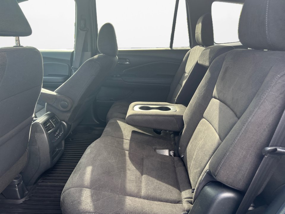 Certified 2022 Honda Pilot Sport image 13