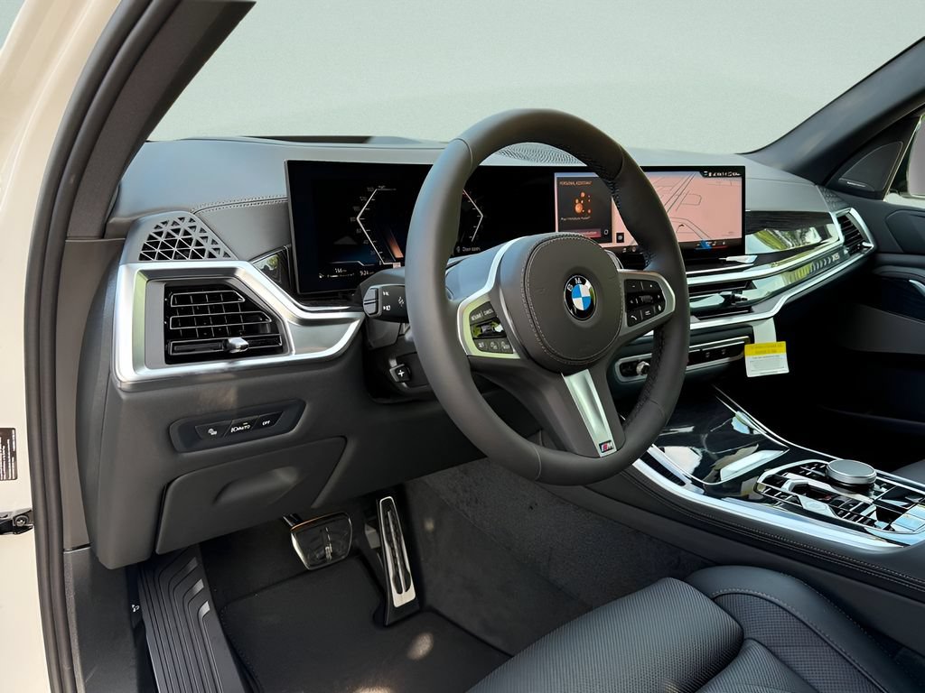 New 2026 BMW X5 xDrive40i w/ M Sport Package AWD/4WD image 9