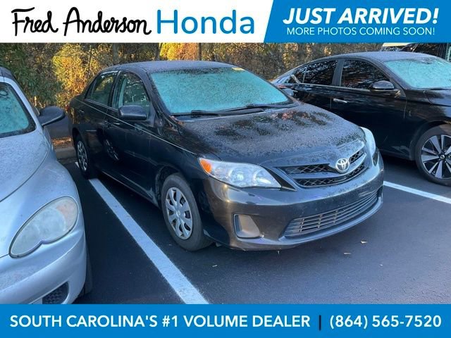 Used 2011 Toyota Corolla LE image 1