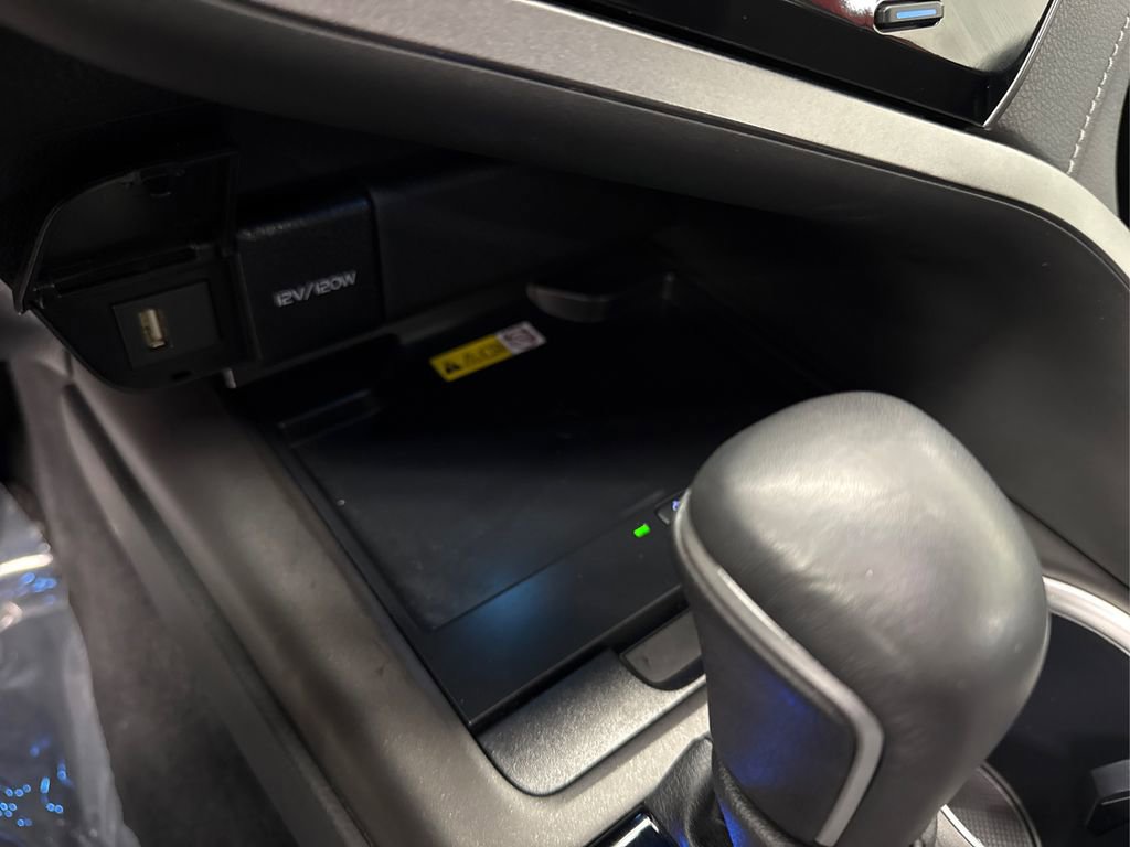 Used 2023 Toyota Camry XLE w/ Cold Weather Package image 38