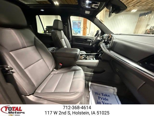 New 2026 Chevrolet Tahoe RST w/ Comfort Package AWD/4WD image 17