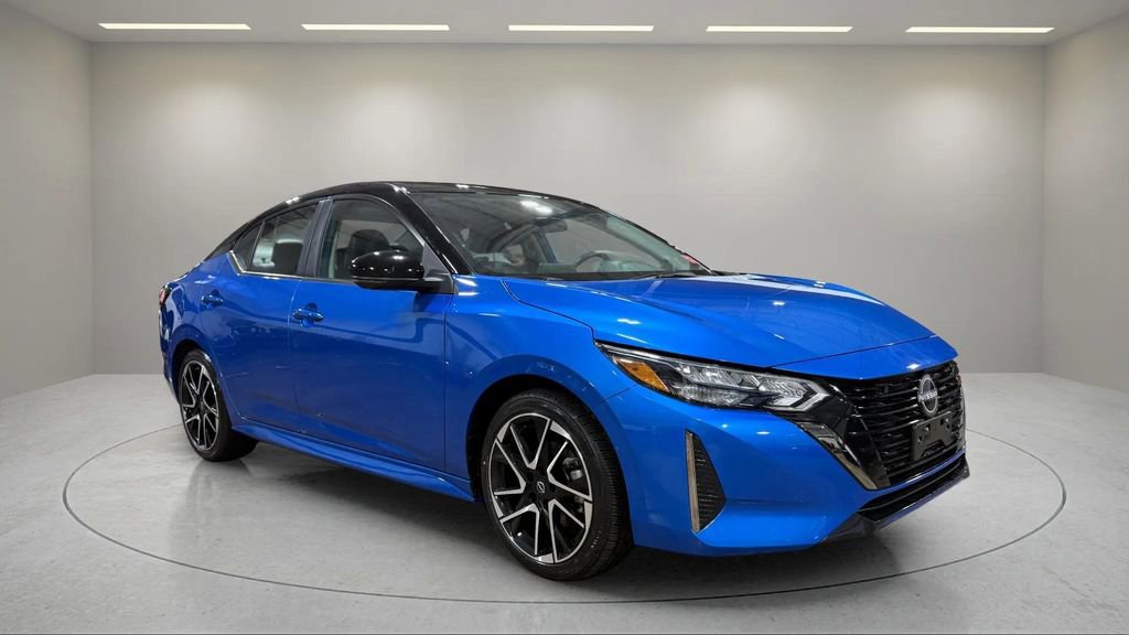 Used 2024 Nissan Sentra SR w/ SR Premium Package image 1