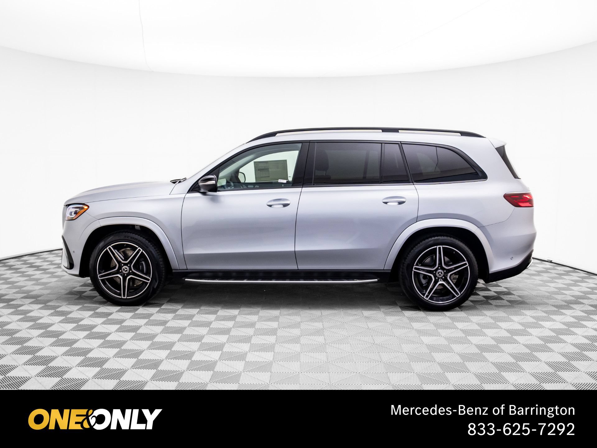New 2026 Mercedes-Benz GLS 450 4MATIC image 2