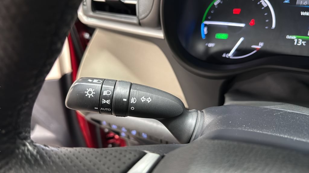 Used 2023 Toyota Sienna Limited AWD/4WD image 34