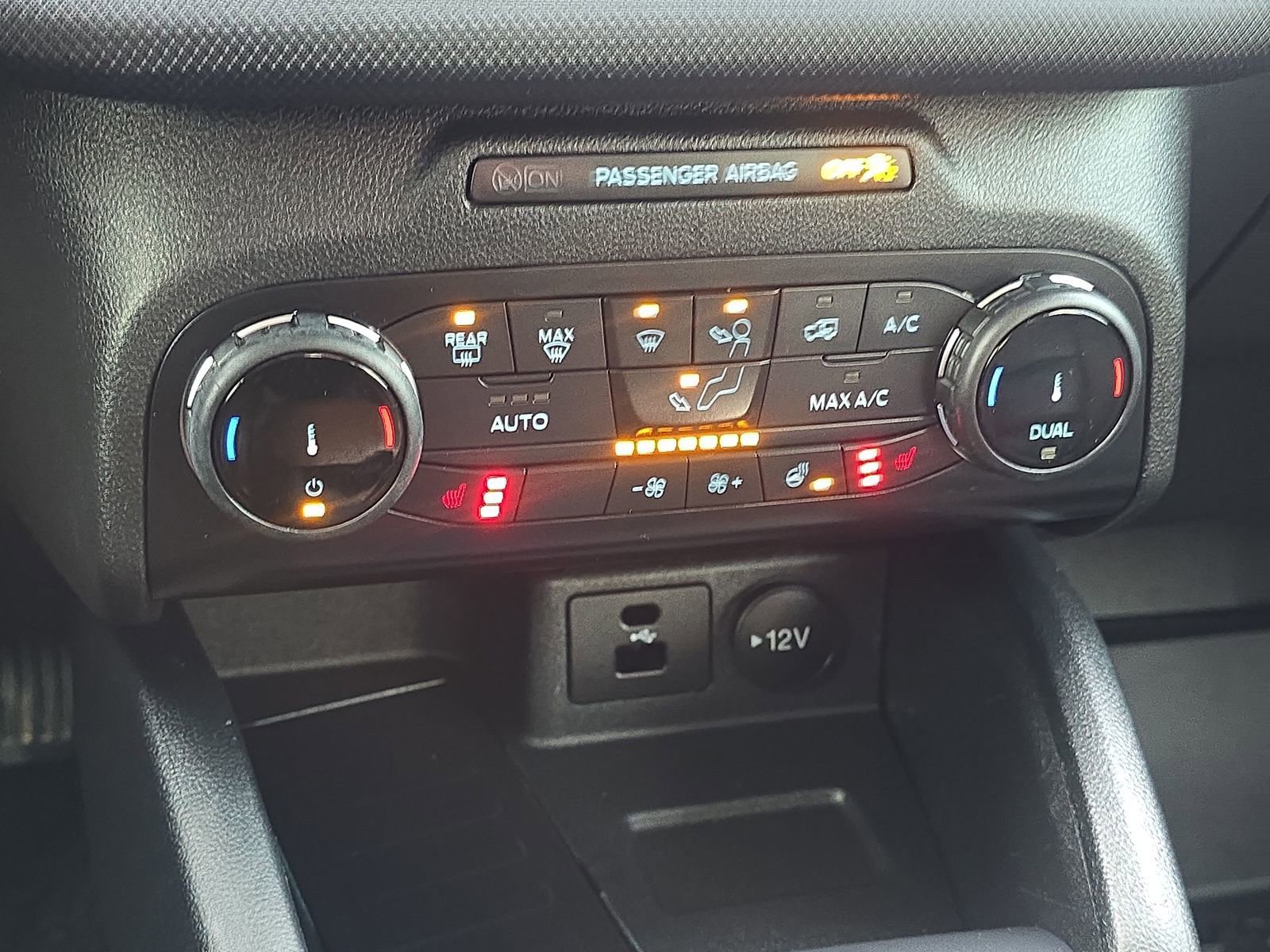 Used 2022 Ford Bronco Sport Outer Banks w/ Tech Package image 22