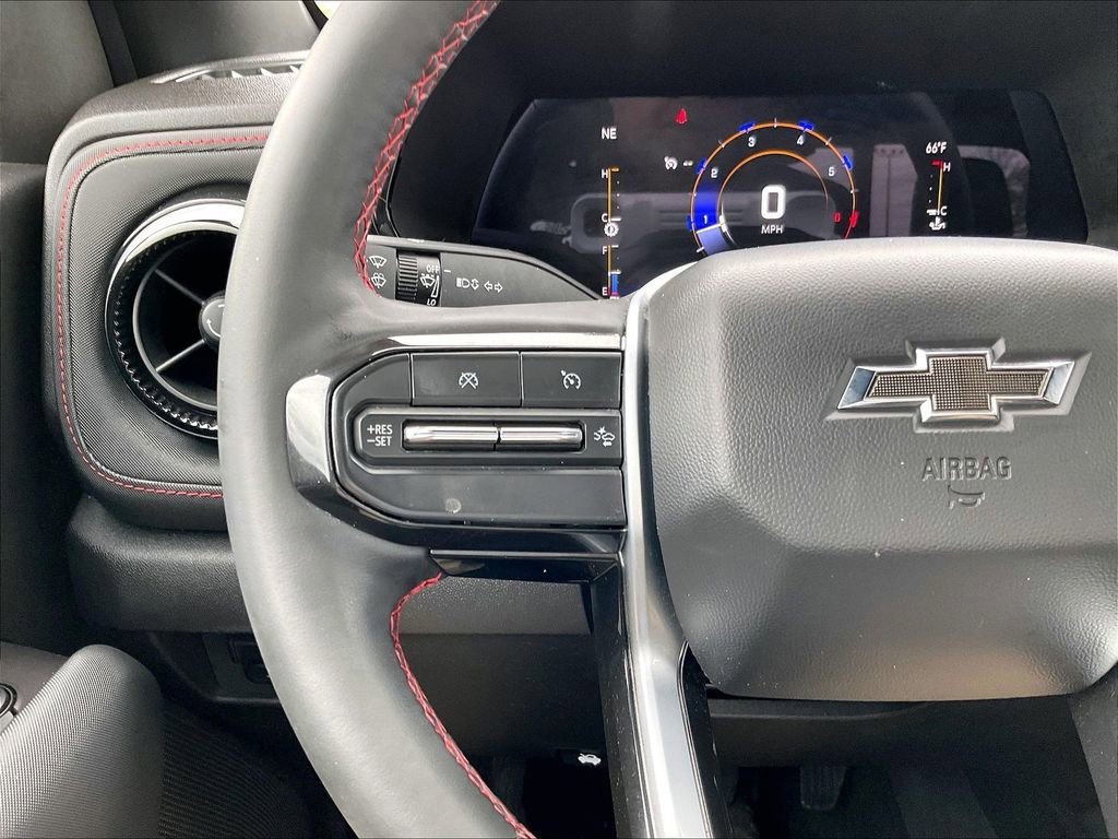 Used 2023 Chevrolet Colorado Z71 w/ Z71 Convenience Package 2 AWD/4WD image 22