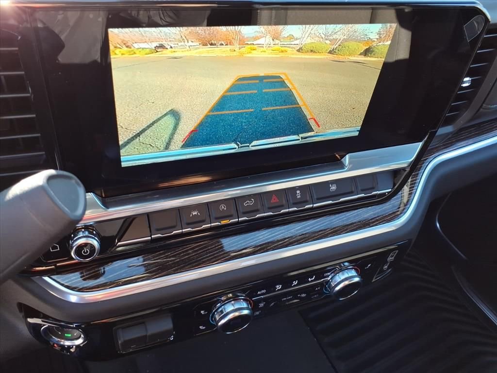 New 2026 GMC Sierra 1500 SLE image 18