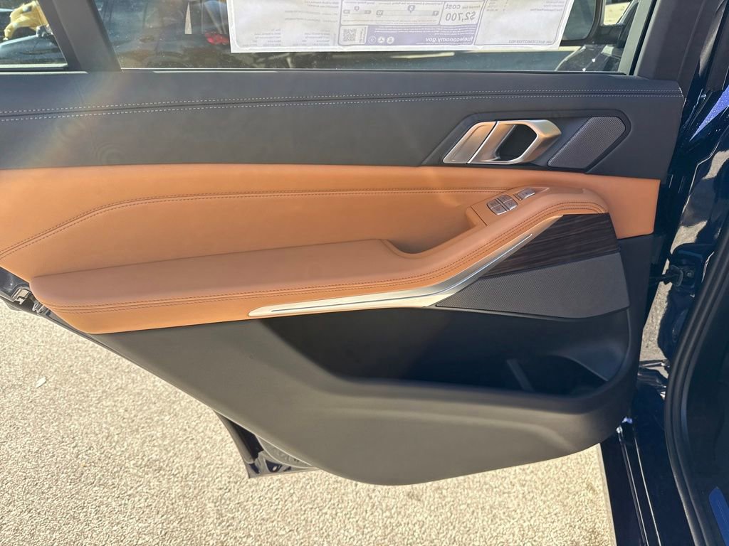 New 2026 BMW X7 xDrive40i image 21