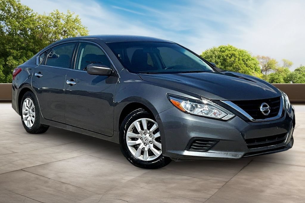 Used 2018 Nissan Altima 2.5 S w/ S Convenience Package FWD image 11