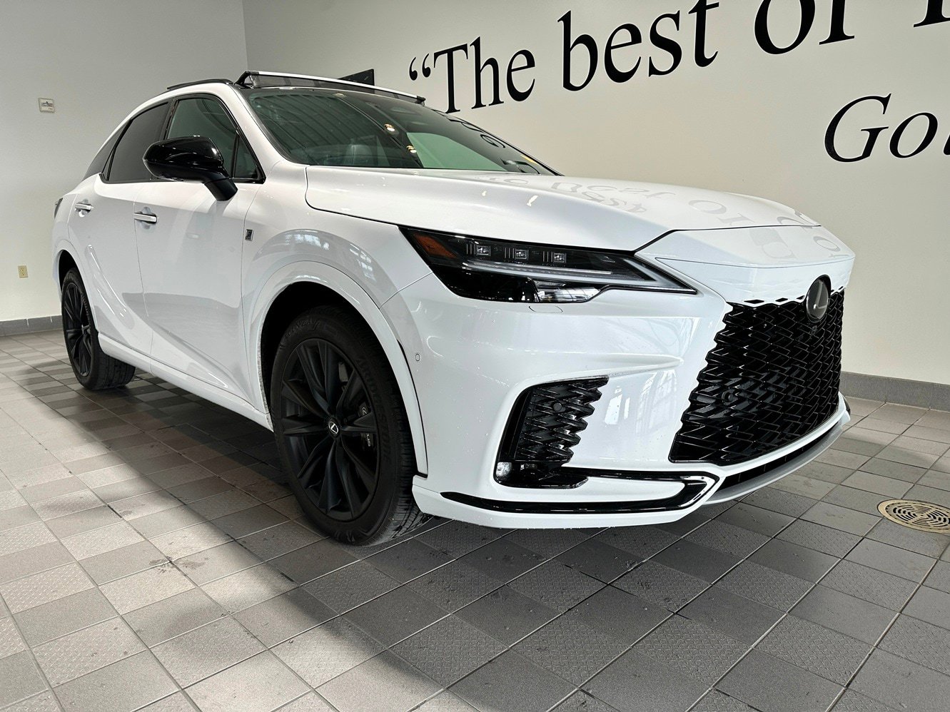 Used 2023 Lexus RX 500h F Sport w/ Accessory Package (2T)