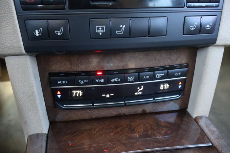 Used 2012 Mercedes-Benz E 350 Sedan image 17