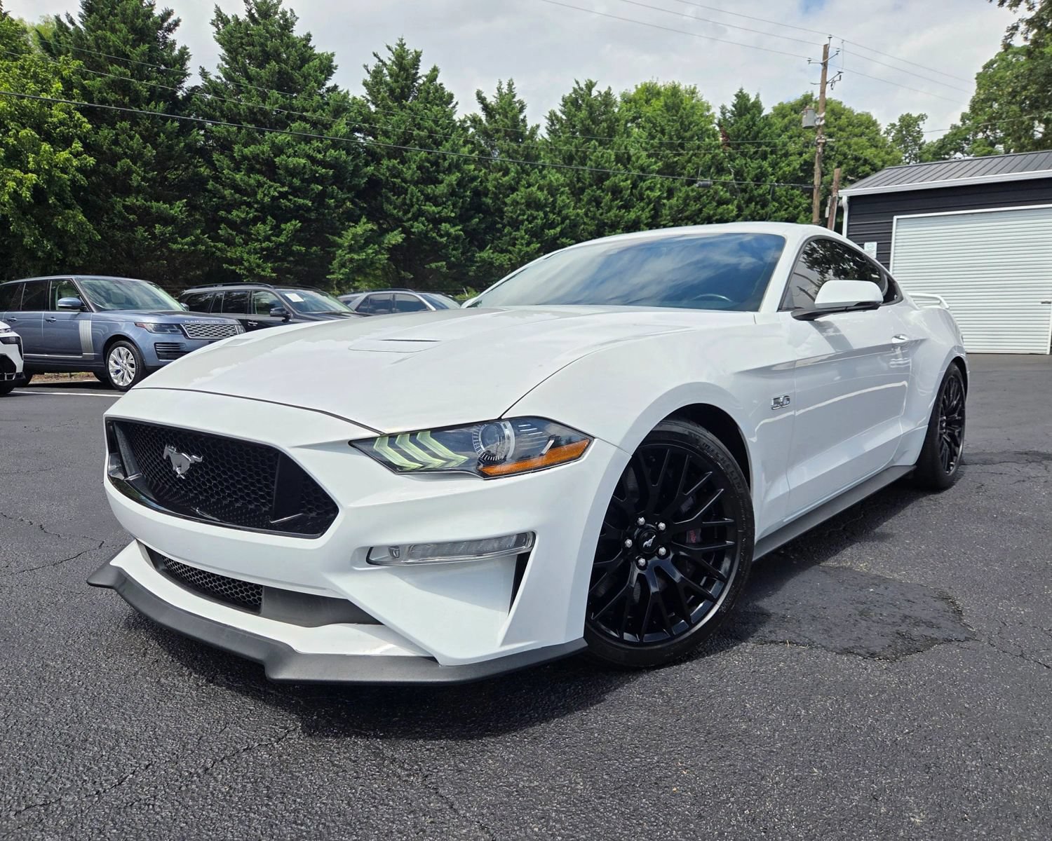 Used 2020 Ford Mustang GT Premium RWD image 1