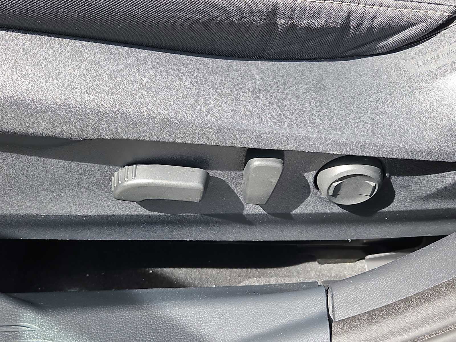 Used 2021 Subaru Outback Premium image 14