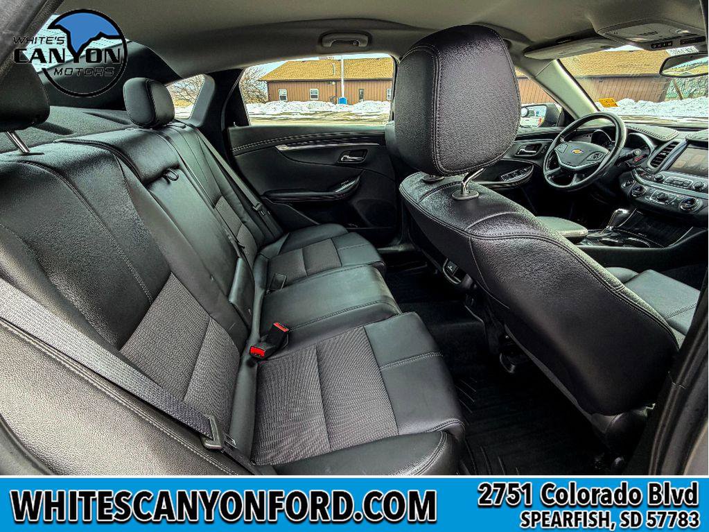 Used 2019 Chevrolet Impala LT w/ LT Convenience Package image 14
