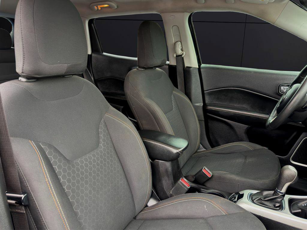 Used 2019 Jeep Compass Sport image 14