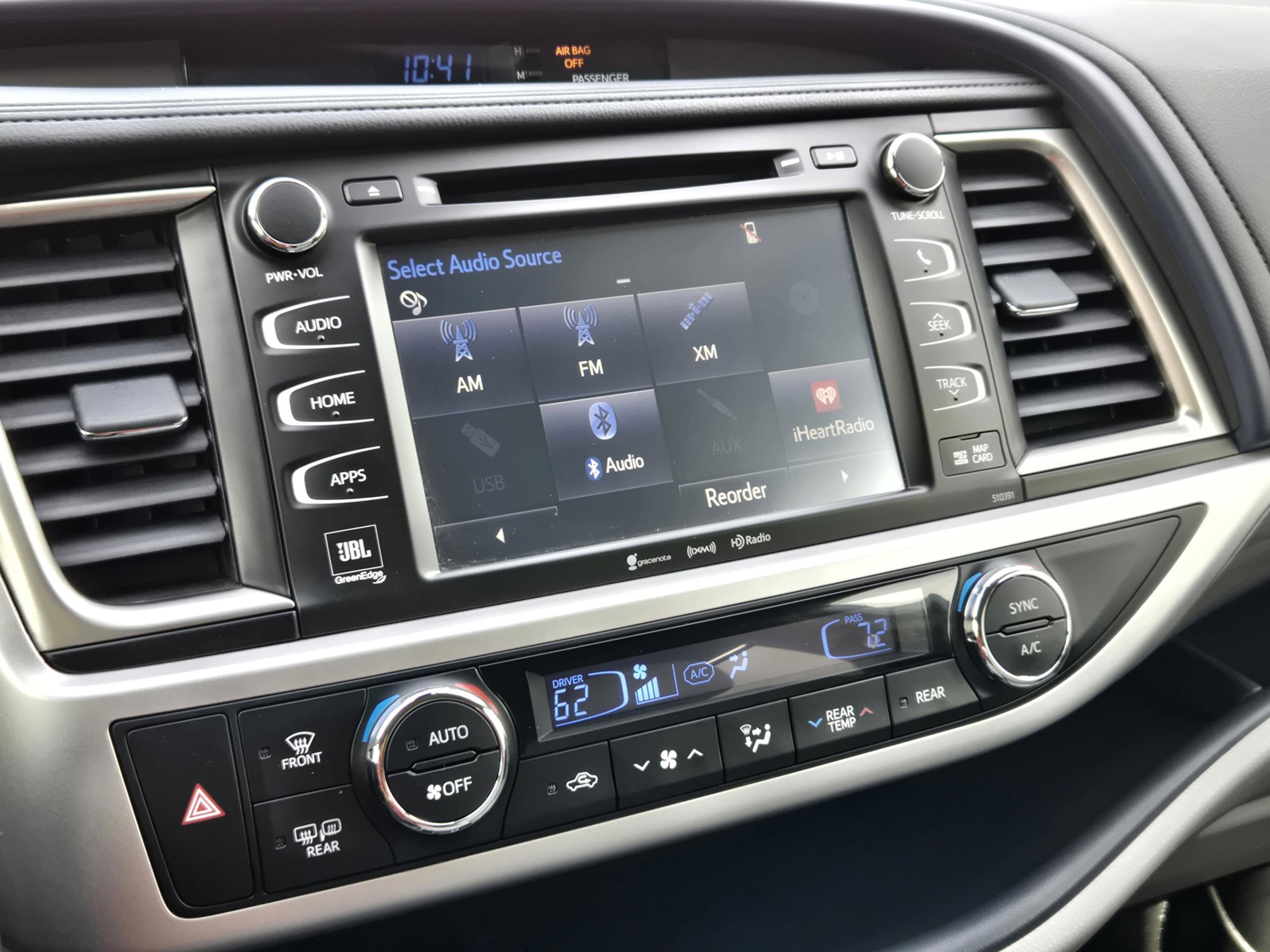 Used 2019 Toyota Highlander Limited Platinum image 15