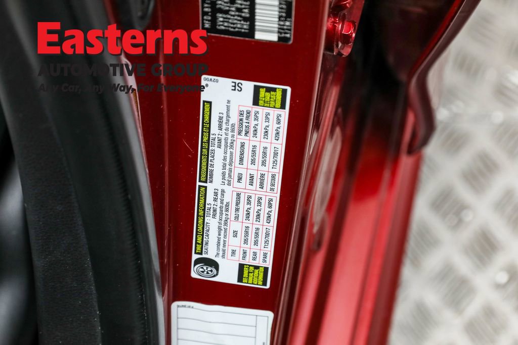 Used 2024 Toyota Corolla LE image 32