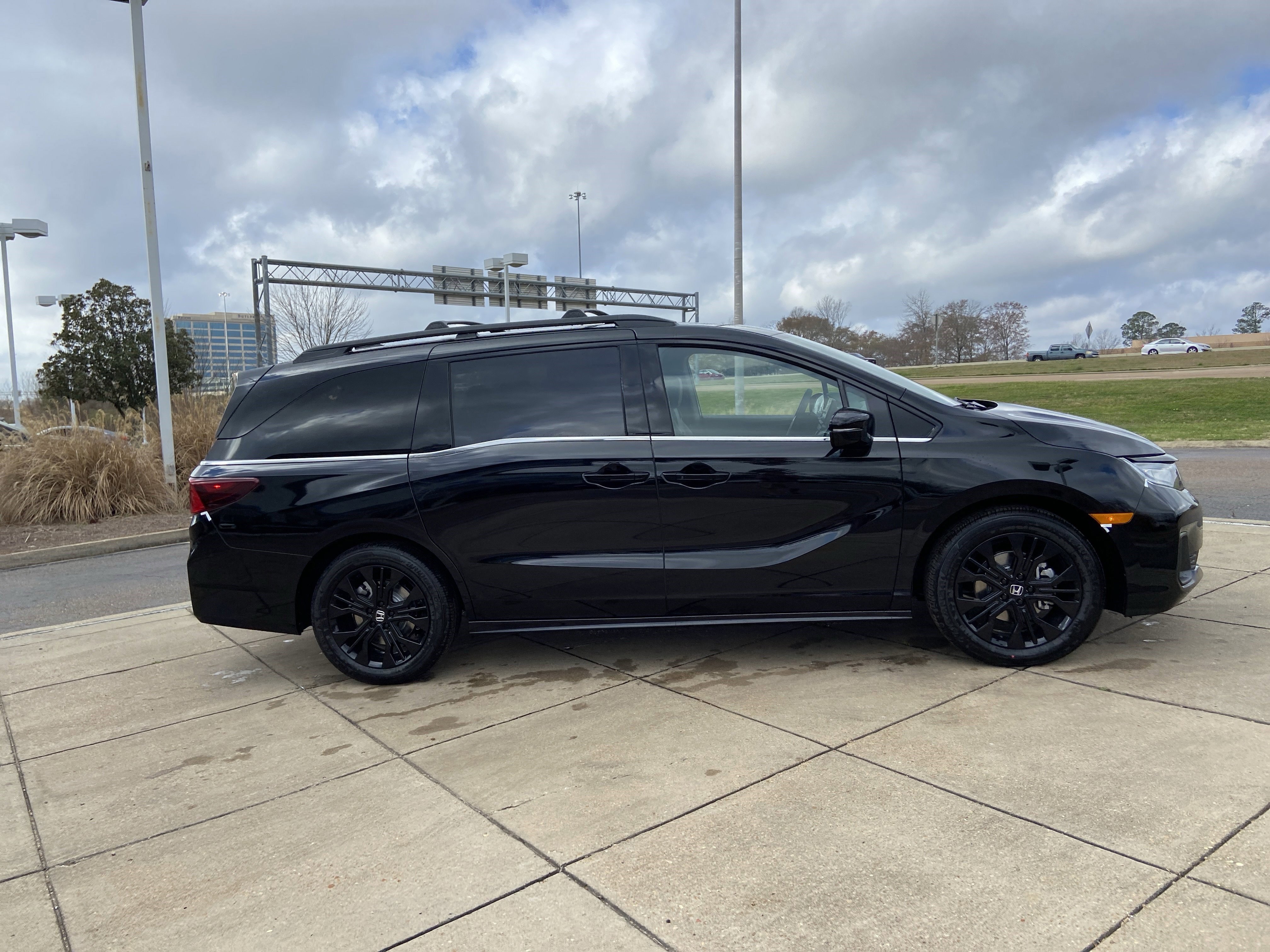 New 2026 Honda Odyssey Sport-L image 12